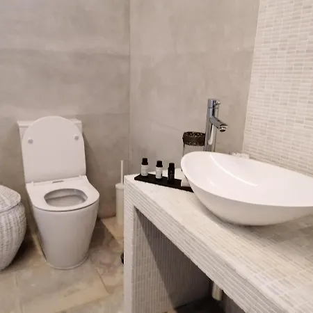 Casavero Konukevi 4*